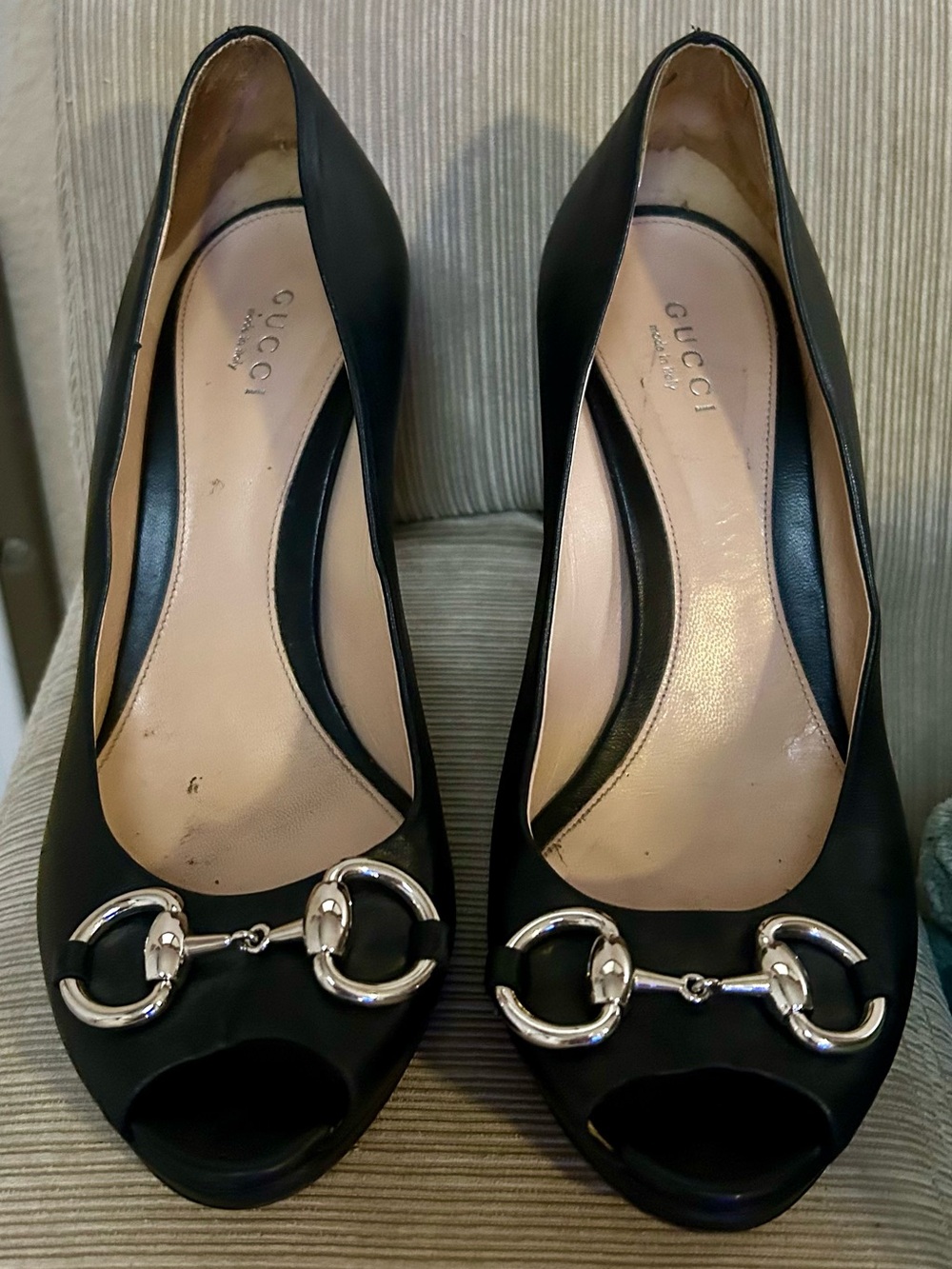 Gucci Horsebit Black Leather Peep Toe Platform Pumps EU 361⁄2